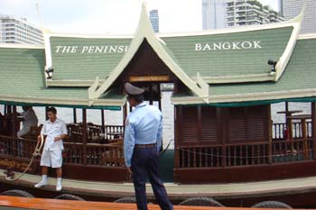 mar14-bangkok-peninsula3295
